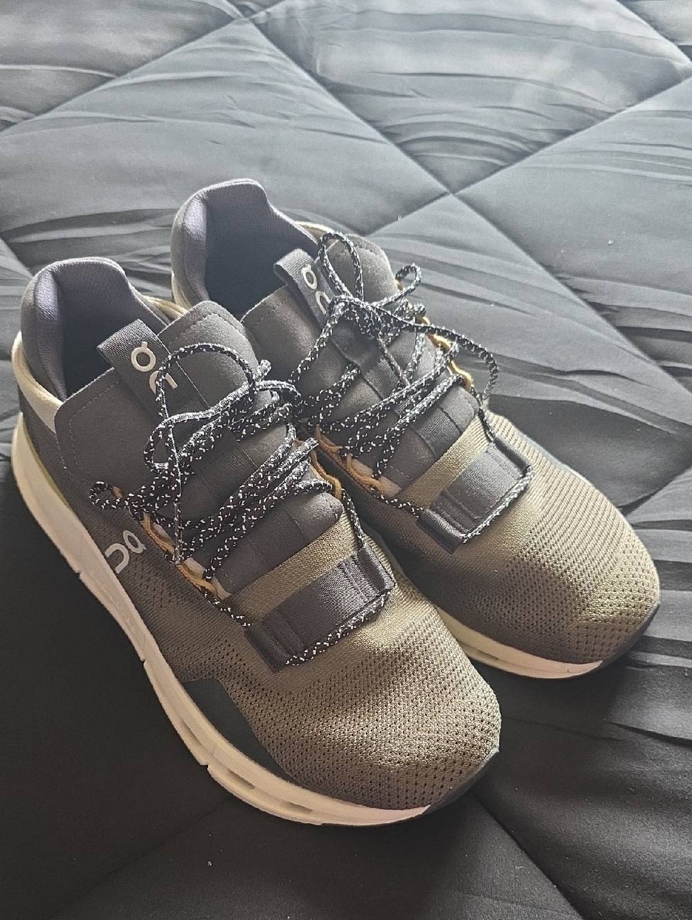 On Running Men's Olive and Gray Trainers